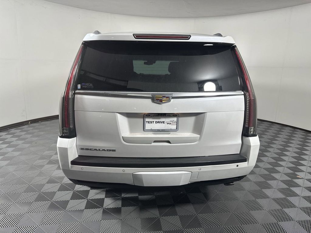 2019 Cadillac Escalade Luxury 6