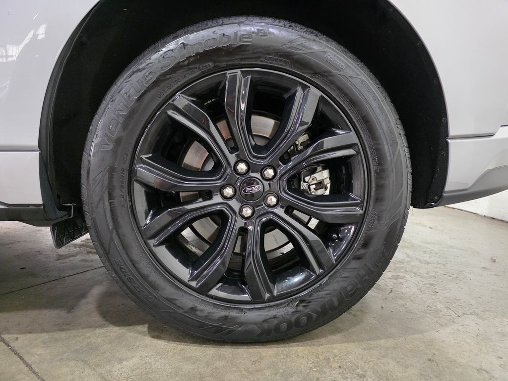 2024 Ford Edge SE