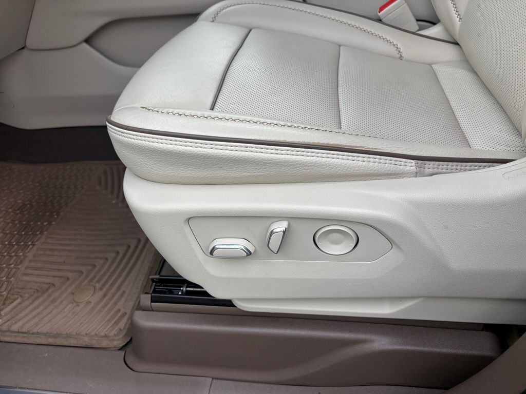 Used Car 2023 Gmc Yukon Xl  Denali For Sale Under $70,000 In Austin, Texas