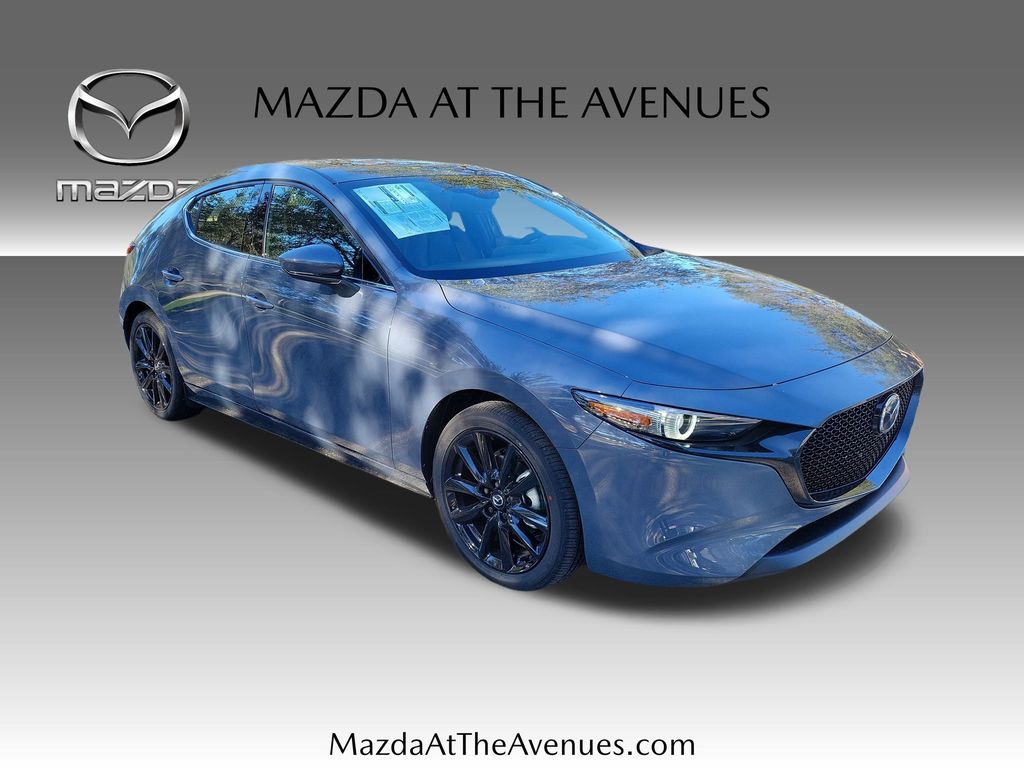 2026 Mazda Mazda3 Premium - Photo 3