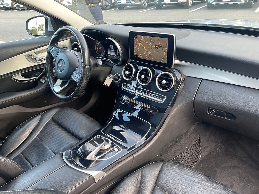 Thumbnail: 2016 Mercedes-Benz C-Class - 7