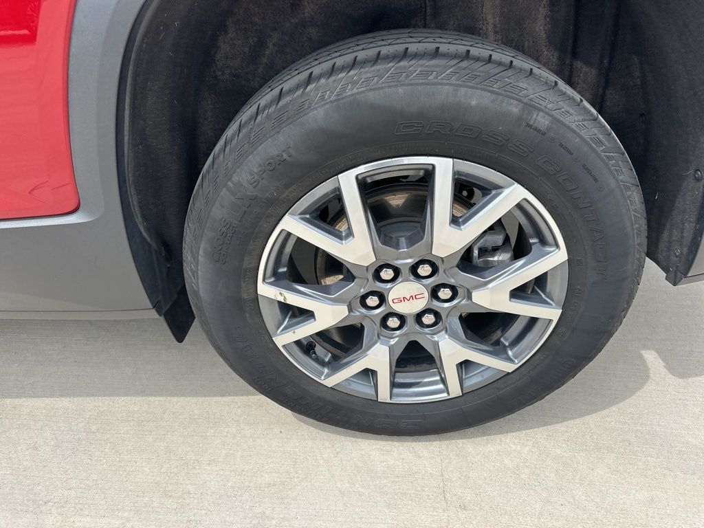2023 Volcanic Red Tintcoat GMC Acadia SLT FWD SUV