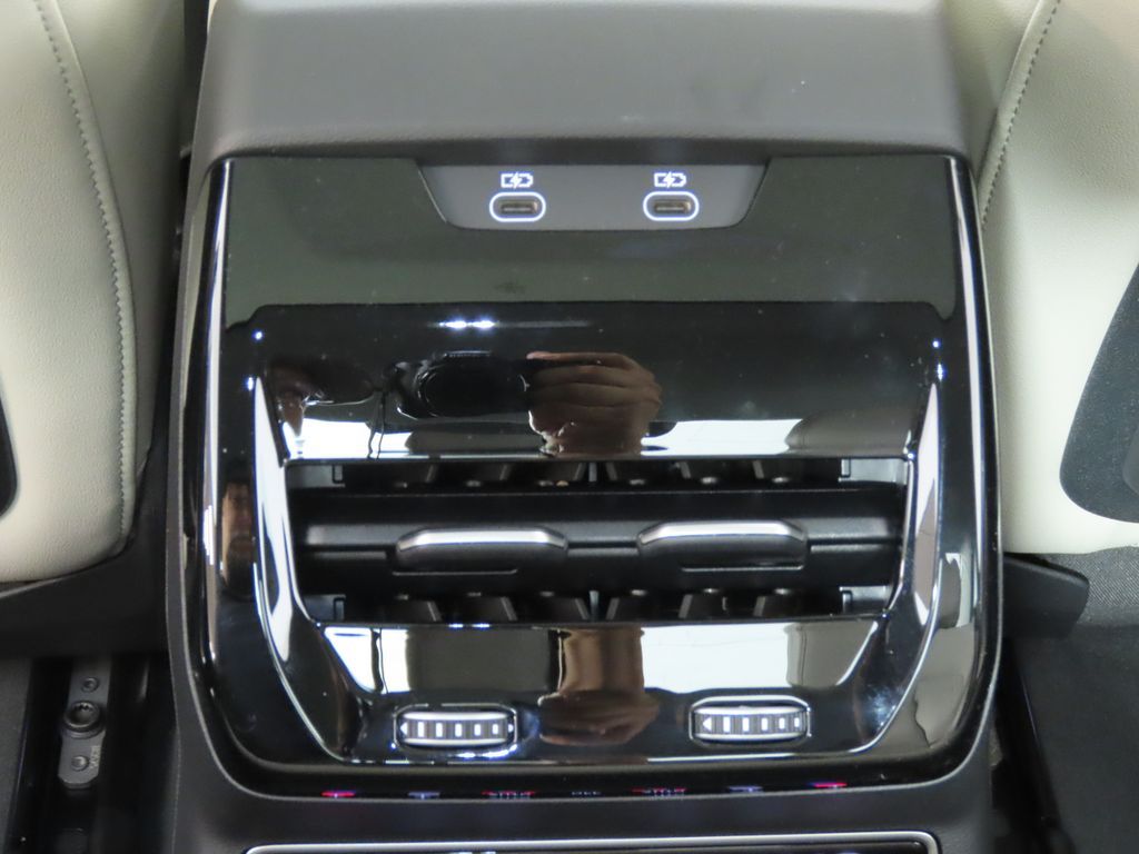 Thumbnail: 2026 Audi A6 - 24