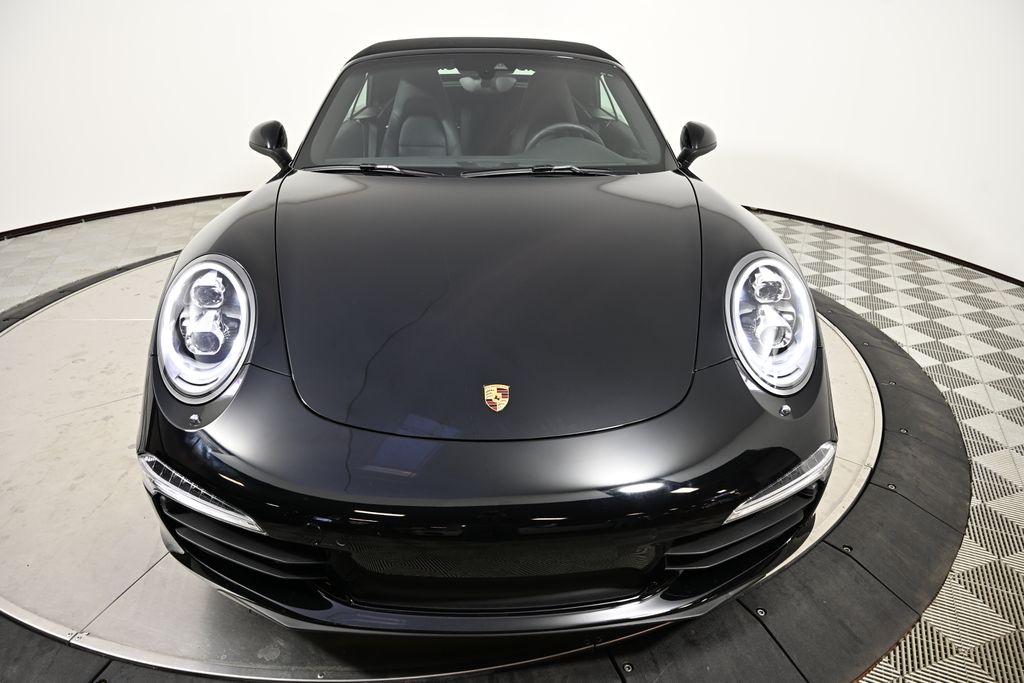 2016 Porsche 911 Carrera 15