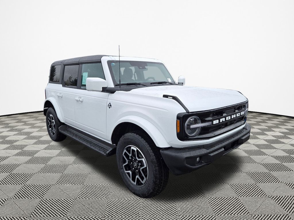 New 2025 Ford Bronco Outer Banks