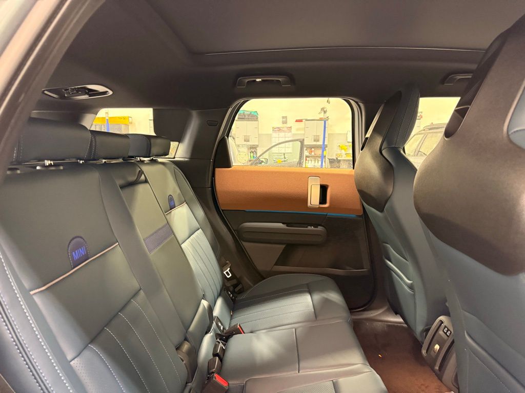 Thumbnail: 2025 MINI Cooper Countryman - 26