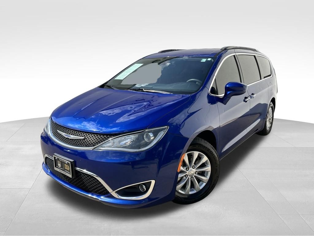 2018 Chrysler Pacifica Touring Plus FWD