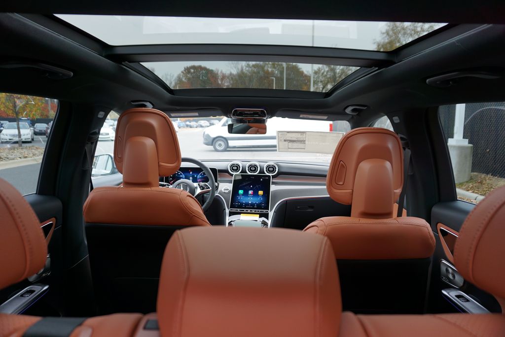 Thumbnail: 2026 Mercedes-Benz GLC - 19