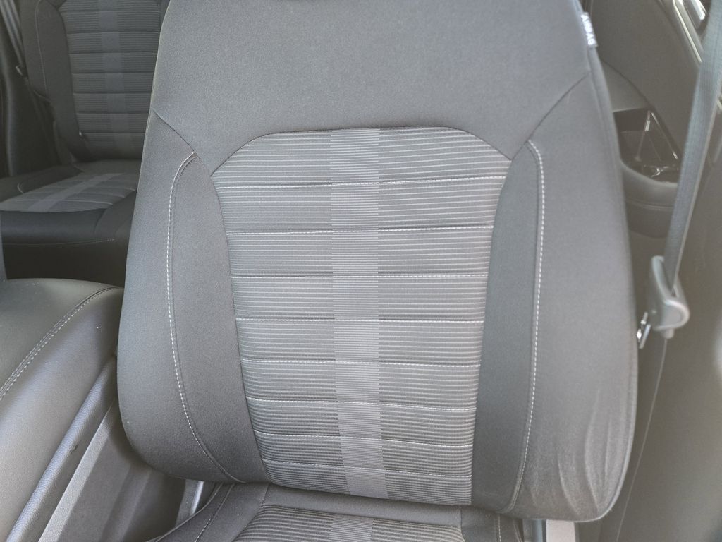 2018 Ford Edge SEL Blue at Bravo Nissan