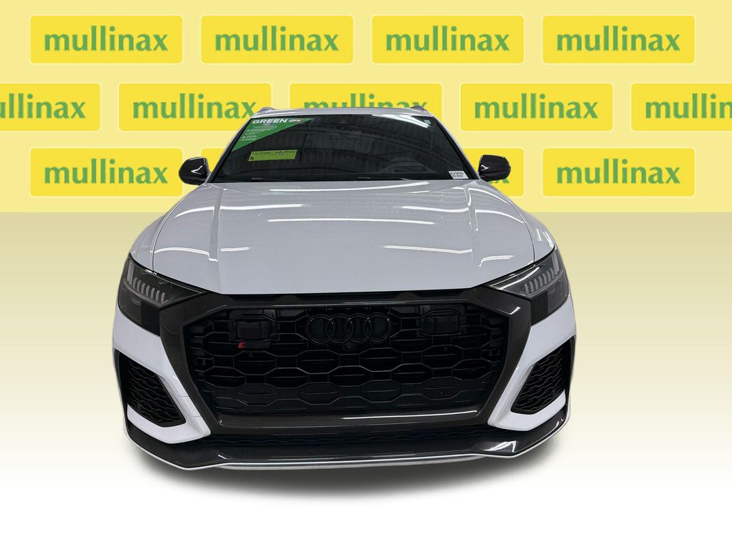Used 2023  Audi 4.0T image 14