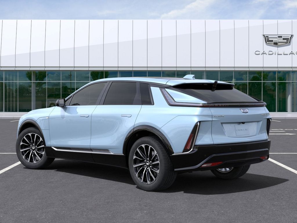 2024 Cadillac LYRIQ Sport 3