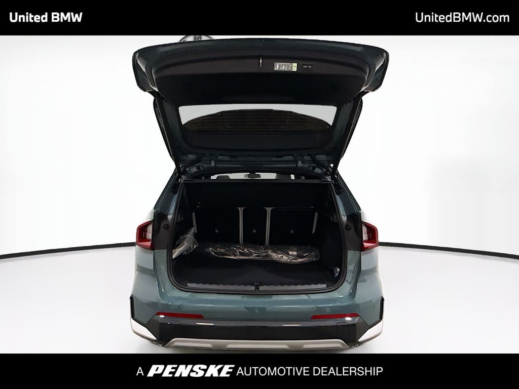 Thumbnail: 2026 BMW X1 - 14