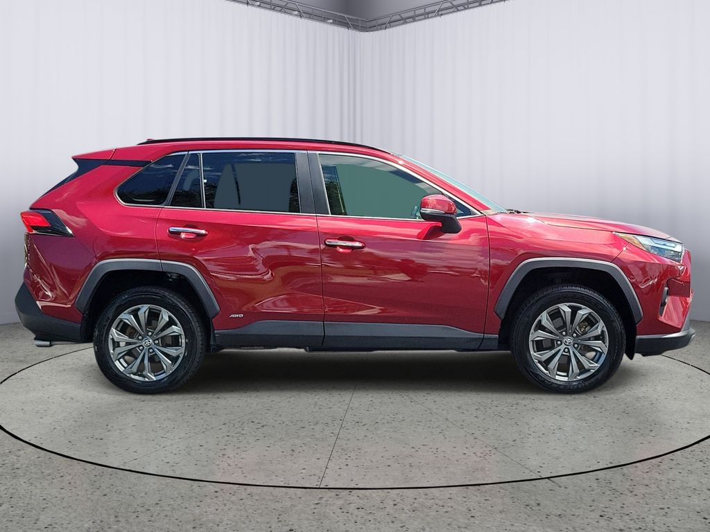 used 2022 Toyota RAV4 Hybrid car, priced at $32,998