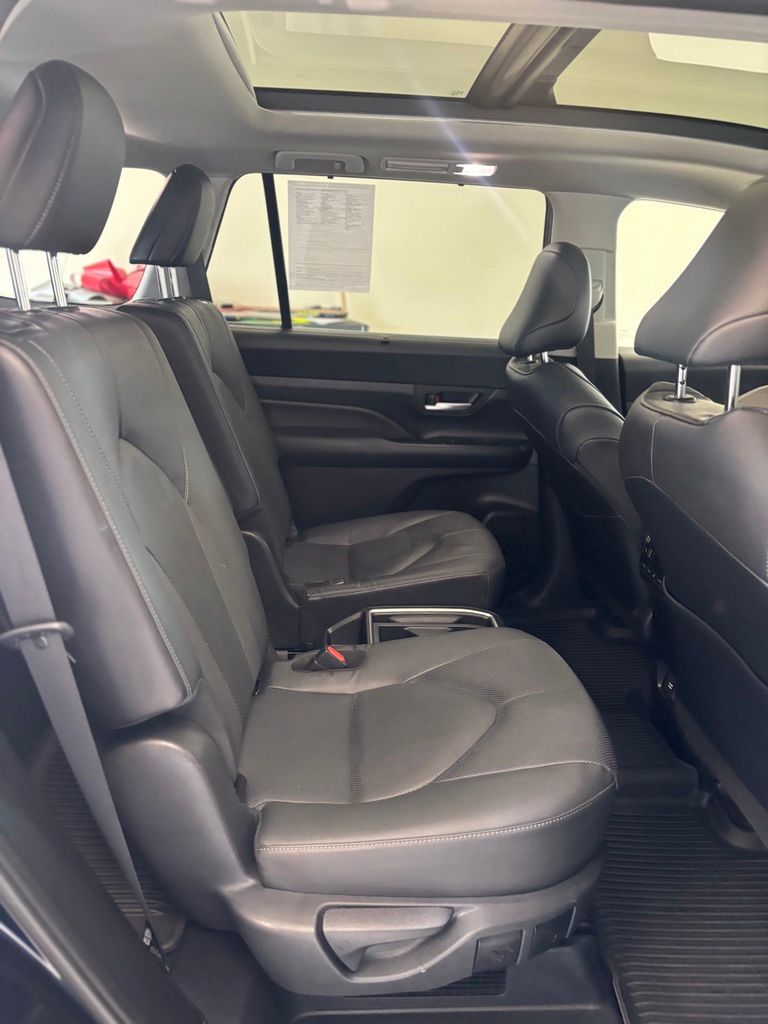 2024 Toyota Grand Highlander Limited - Photo 27