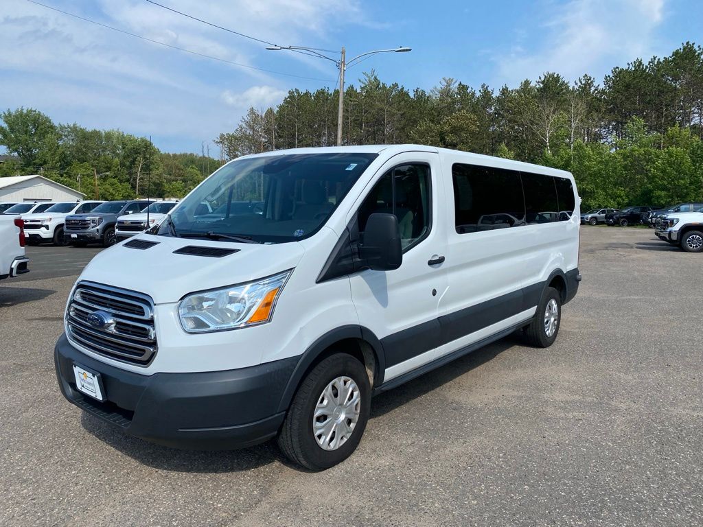 Oxford White 2016 Ford Transit Passenger Van Rear-Wheel Drive 6-Speed Automatic Overdrive