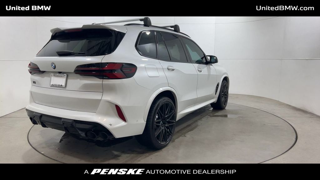 2025 BMW X5 M Competition 8