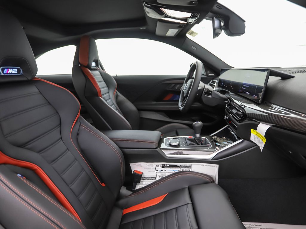 Thumbnail: 2025 BMW M2 - 25