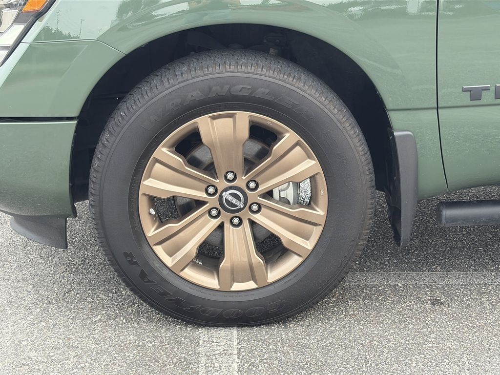 Used 2024 Nissan Titan Truck