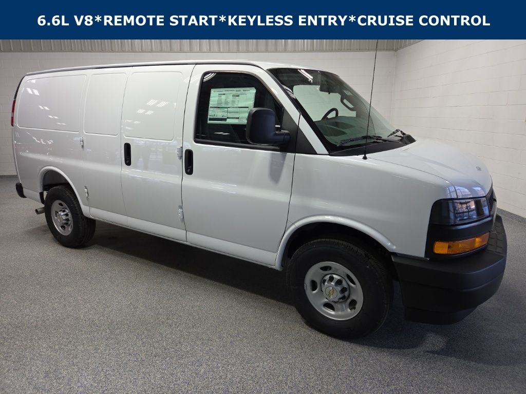 2026 Chevrolet Express Cargo 2500 RWD
