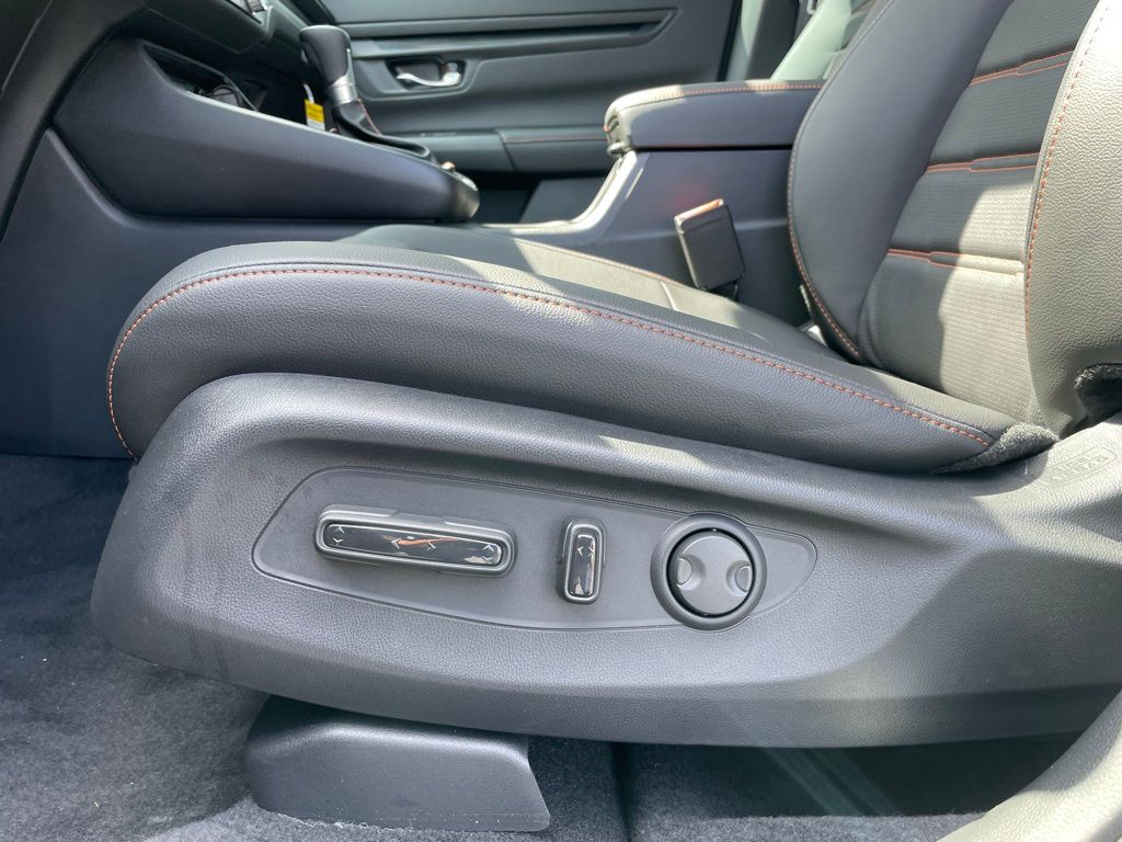 Thumbnail: 2026 Honda CR-V - 25