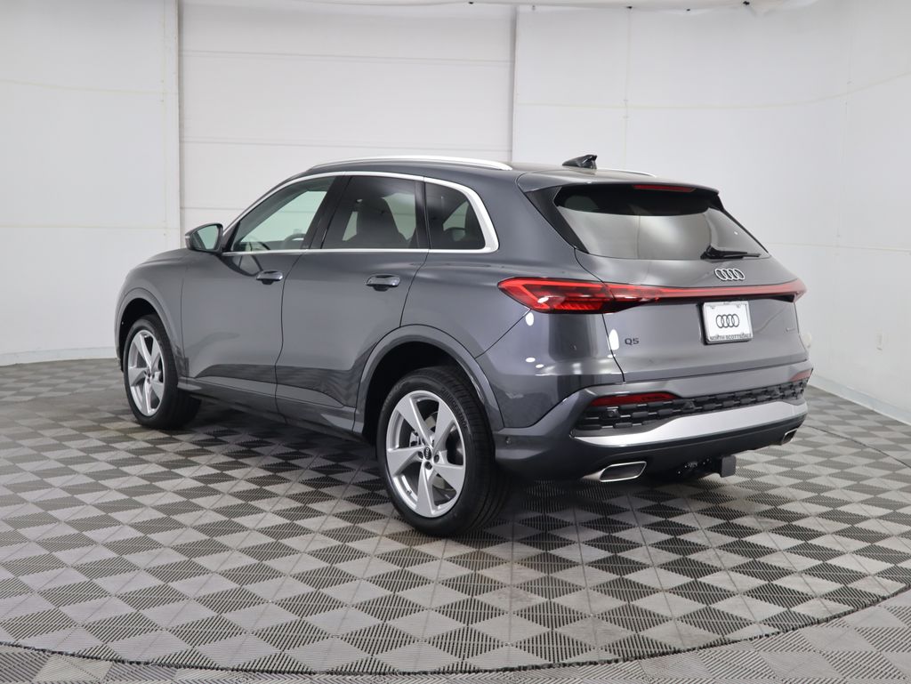Thumbnail: 2025 Audi Q5 - 7