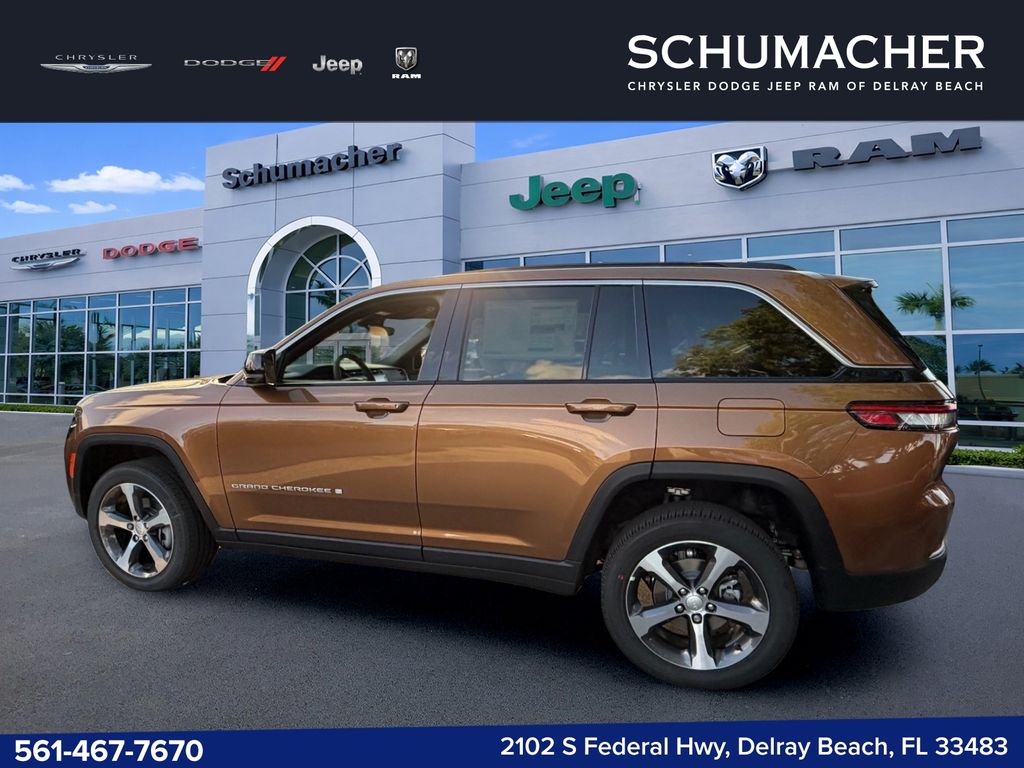 new 2026 Jeep Grand Cherokee car, priced at $38,635