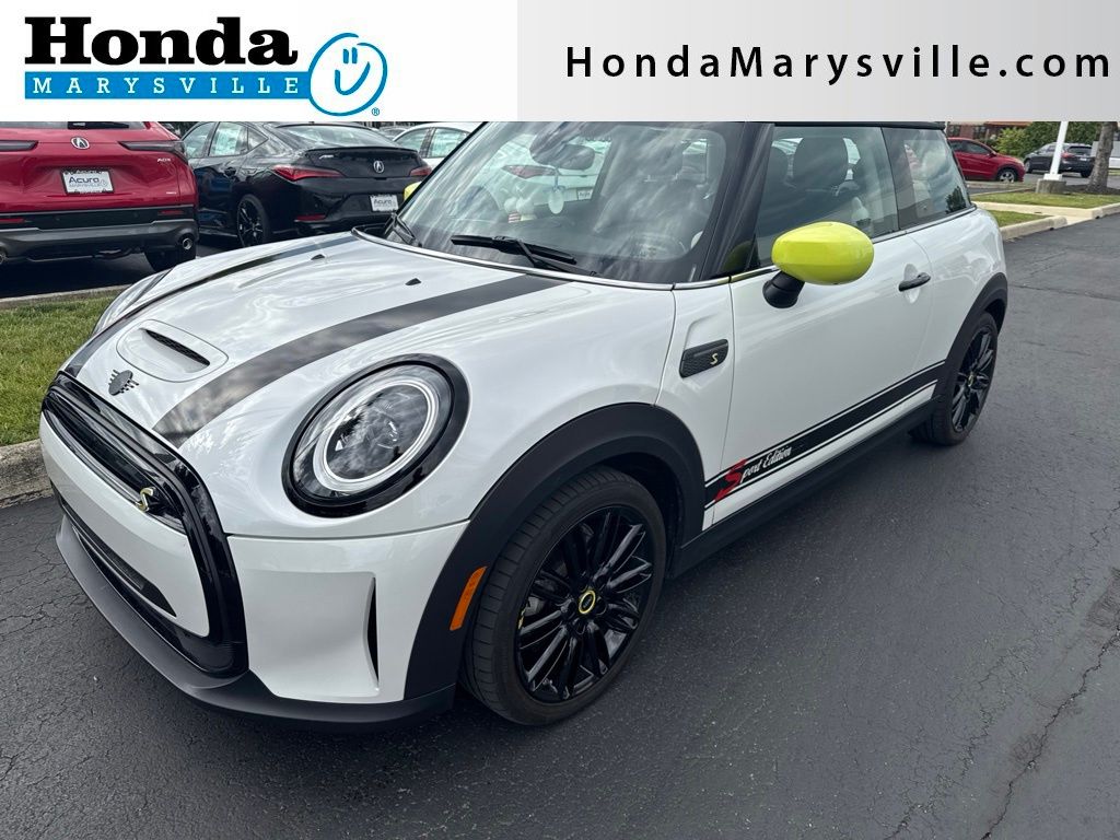Nanuq White Metallic 2024 MINI Cooper Hatchback  1-Speed Automatic