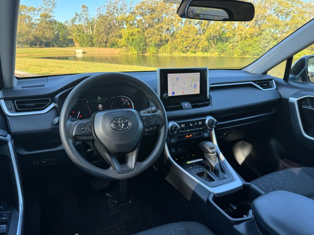 2024 Toyota RAV4 XLE 12