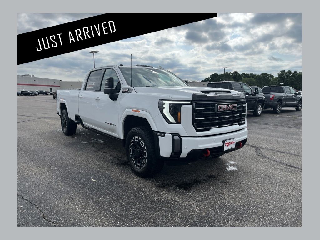 Summit White 2024 GMC Sierra 3500HD Pickup Truck Four-Wheel Drive Automatic