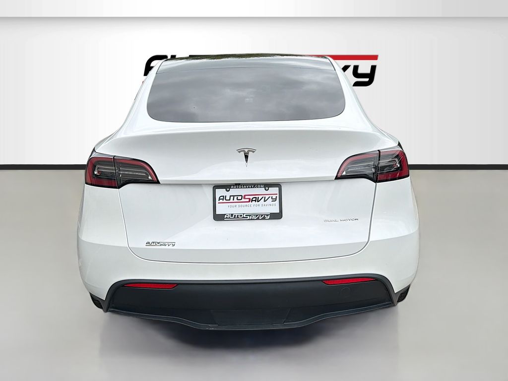 Used 2023 White Tesla Long Range image 6