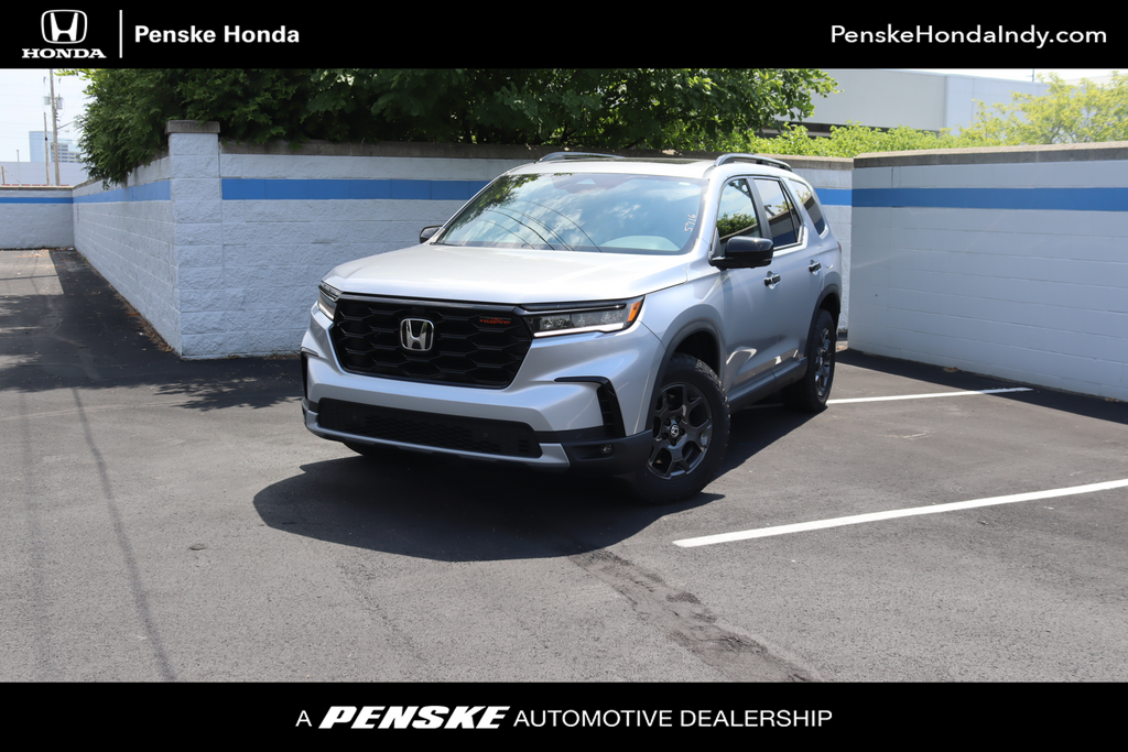 2025 Honda Pilot TrailSport -
                Indianapolis, IN