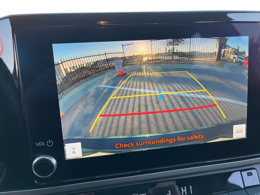 Thumbnail: 2025 Toyota Camry - 23