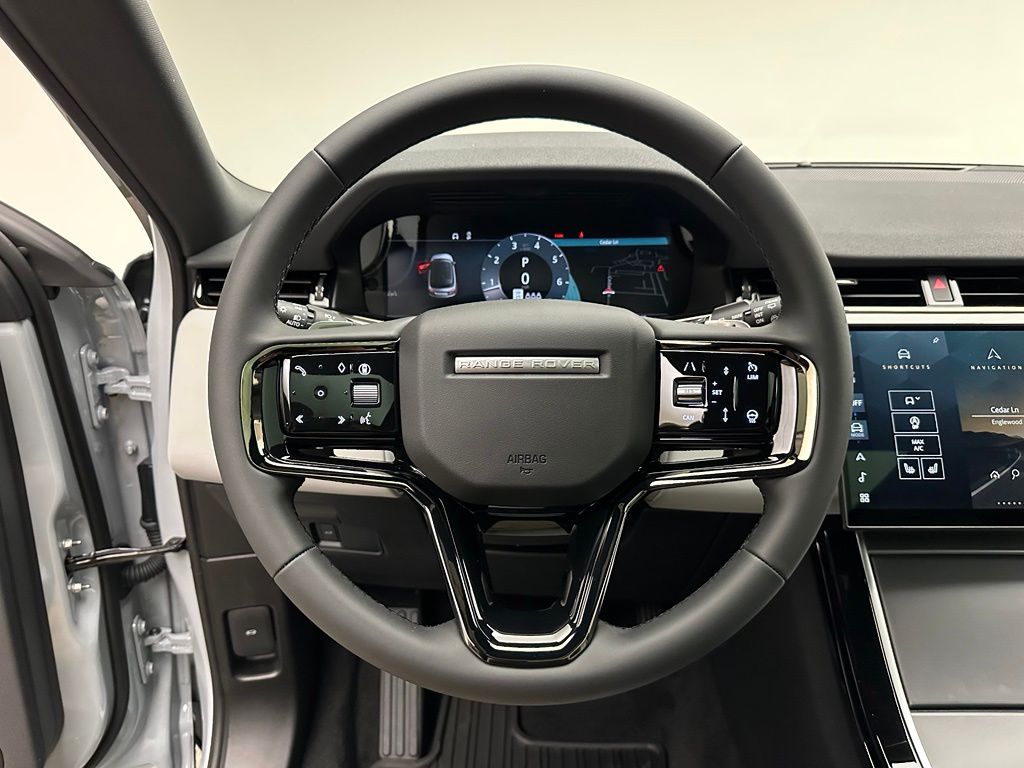 Thumbnail: 2026 Land Rover Range Rover Evoque - 14