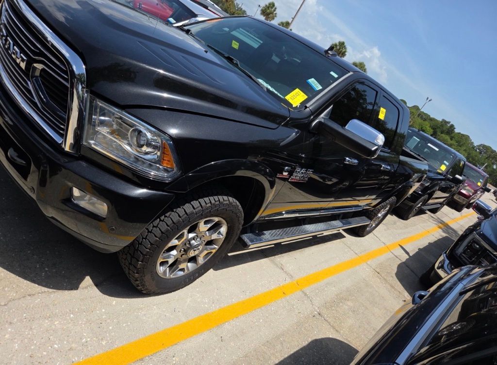 Brilliant Black Crystal Pearlcoat 2017 RAM 3500 Laramie Longhorn Mega Cab 4WD Pickup Truck Four-Wheel Drive 6-Speed Automatic