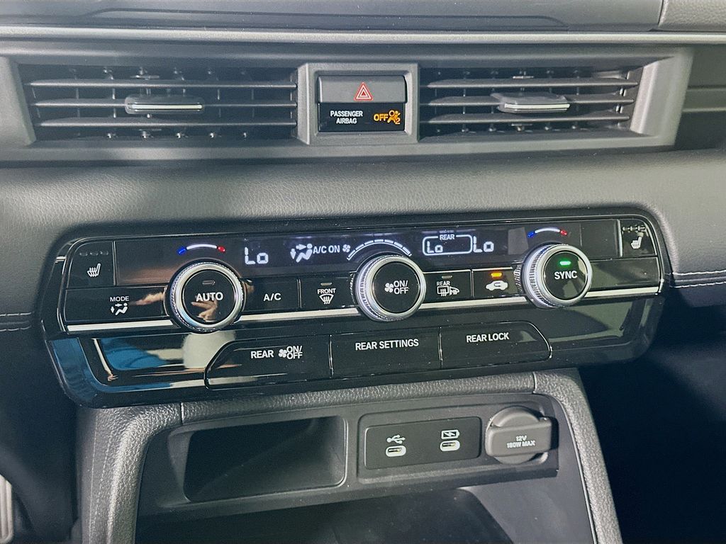 Thumbnail: 2026 Honda Pilot - 14