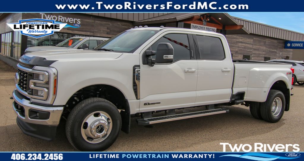Oxford White 2024 Ford F-350 Super Duty Pickup Truck Four-Wheel Drive Automatic