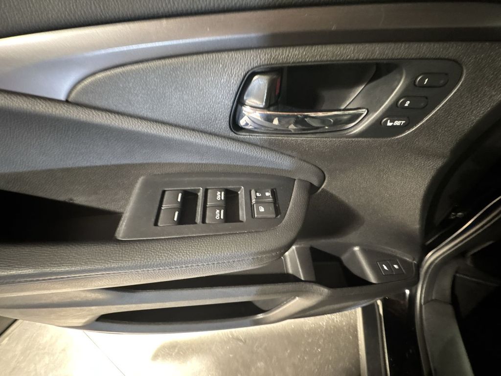 used 2022 Honda Pilot car, priced at $28,407