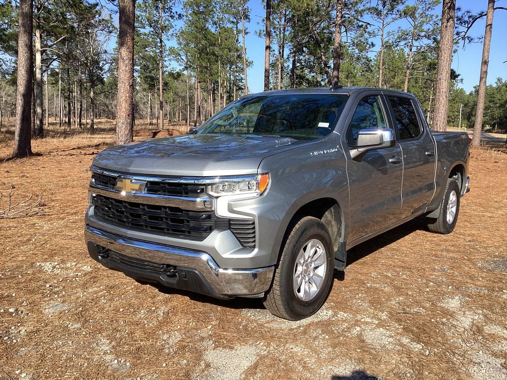 2023 Chevrolet Silverado 1500 LT Crew Cab 4WD