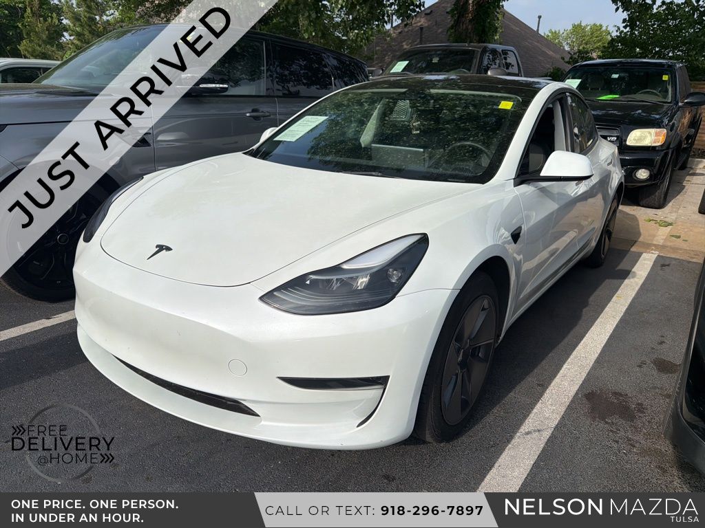 White 2023 Tesla Model 3 RWD Sedan Rear-Wheel Drive 1-Speed Automatic