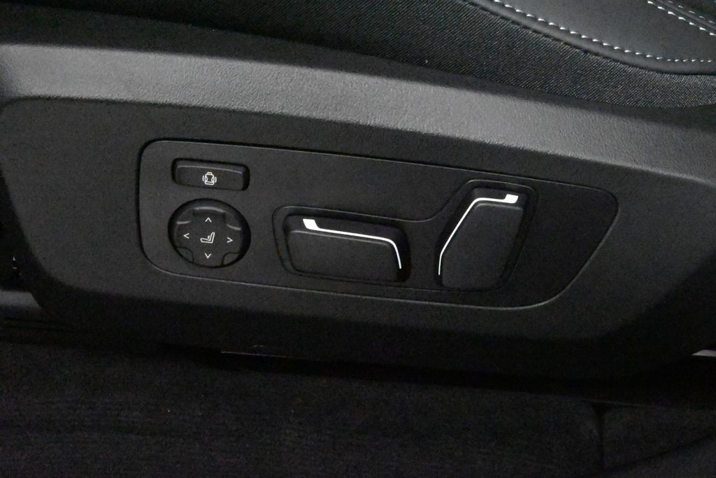 Thumbnail: 2026 BMW X3 - 27