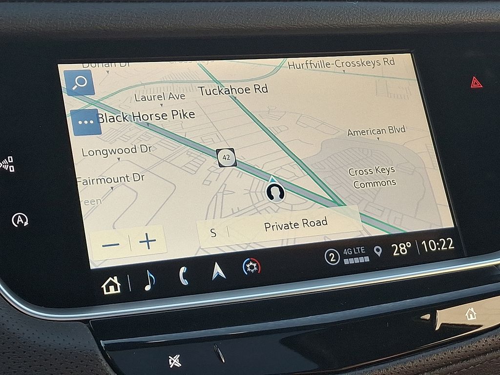 Thumbnail: 2025 Cadillac XT5 - 18