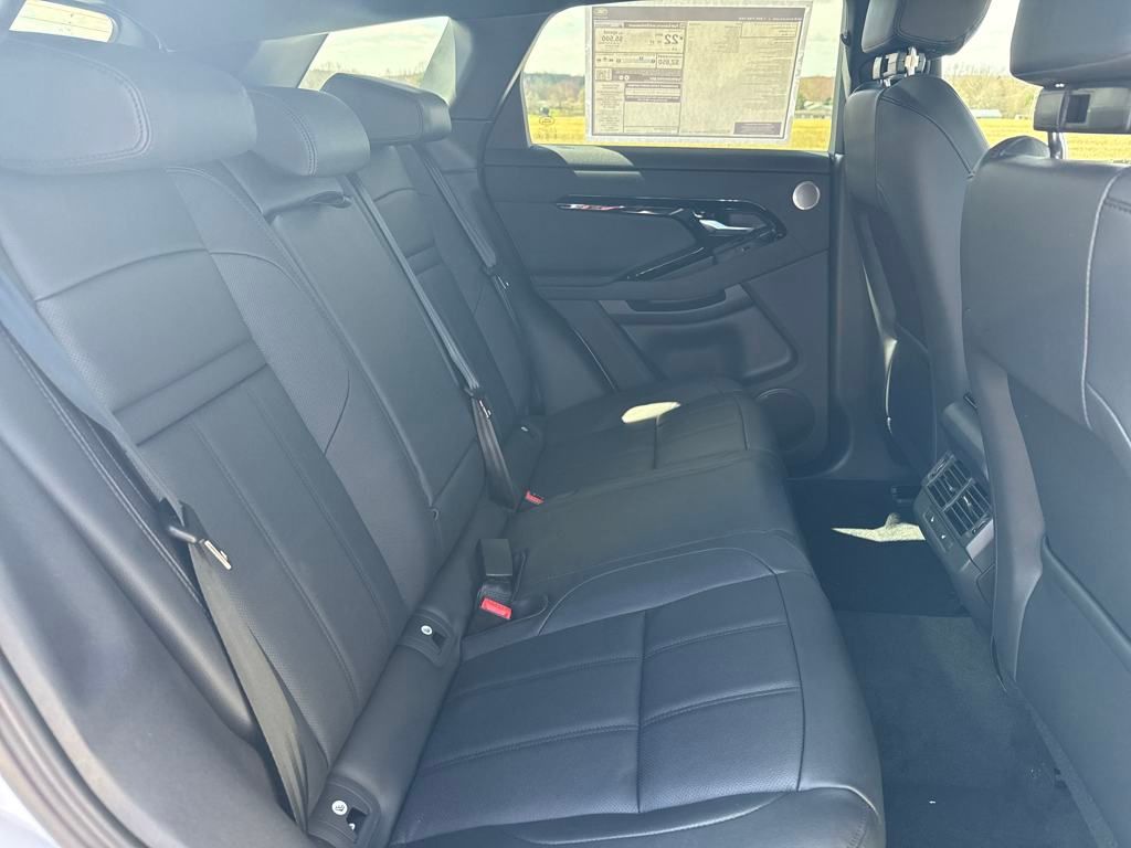 2026 Land Rover Range Rover Evoque Dynamic SE - Photo 18