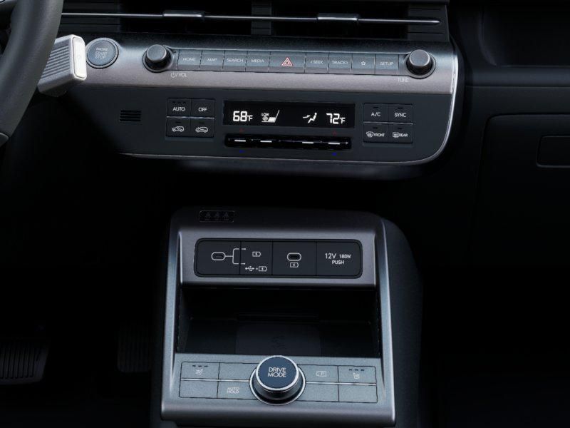 2025 Hyundai Kona SEL 16