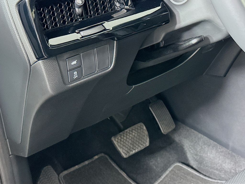 2025 Honda CR-V EX-L 10