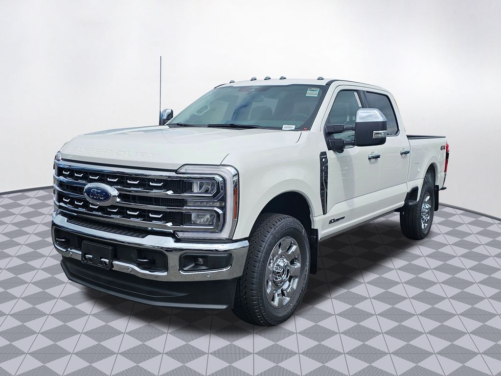 New 2025 White Ford Lariat image 3