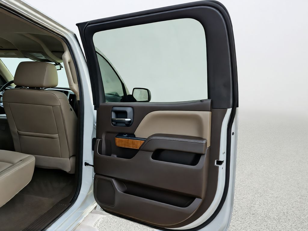 2018 GMC Sierra 1500 SLT White at Bravo Nissan