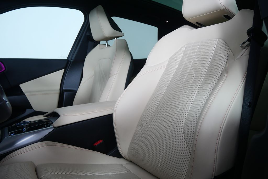 Thumbnail: 2025 BMW X3 - 9