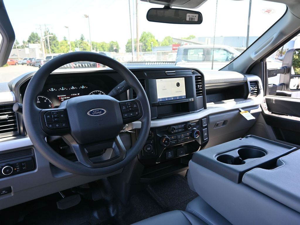 2025 Ford F-450 Super Duty 