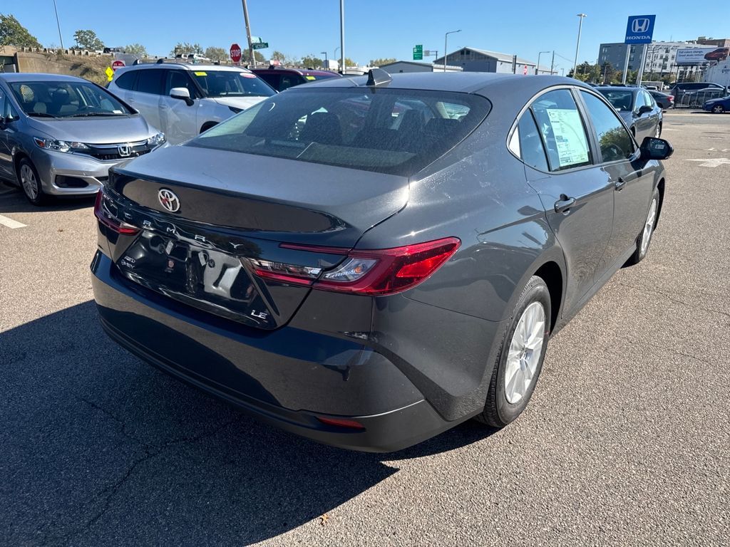 2026 Toyota Camry LE photo 7
