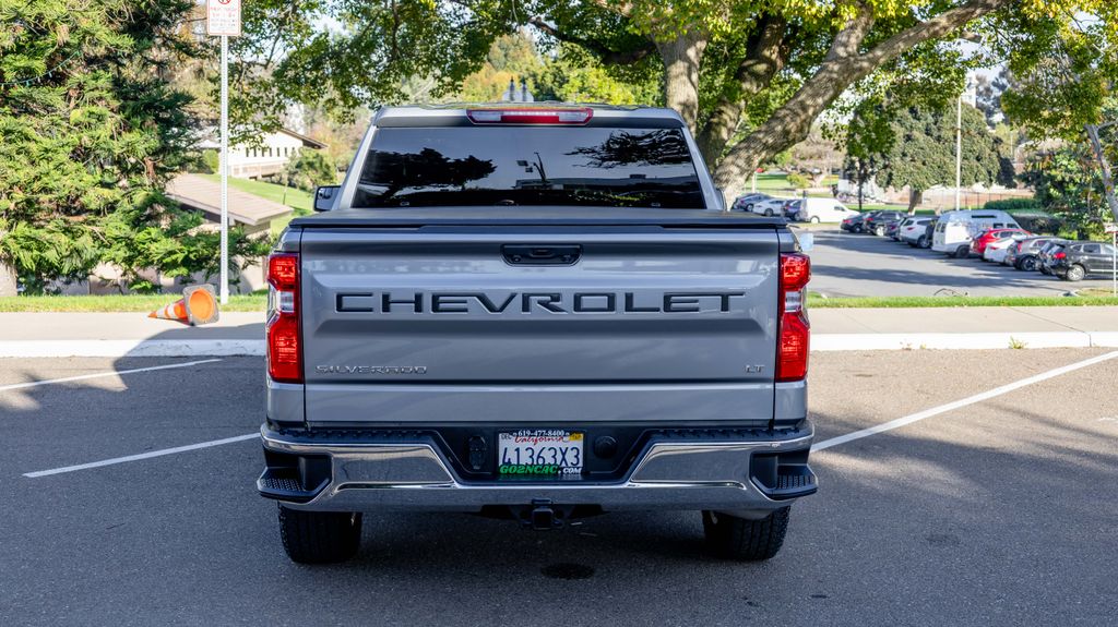 Used 2023 Chevrolet Silverado 1500 LT 4D Crew Cab